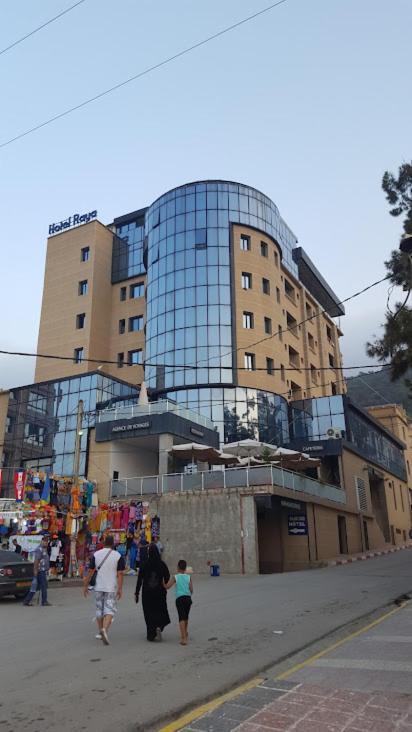 Hotel Raya Tichy Dış mekan fotoğraf